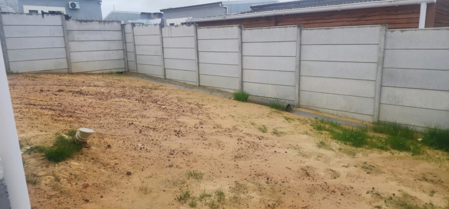 2 Bedroom Property for Sale in Greenville Garden City Western Cape